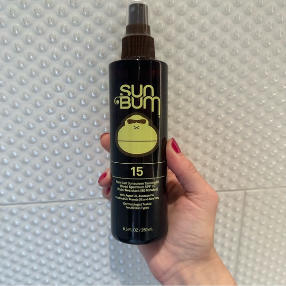 Sun Bum Tanning Oil - Picture 2 of 8